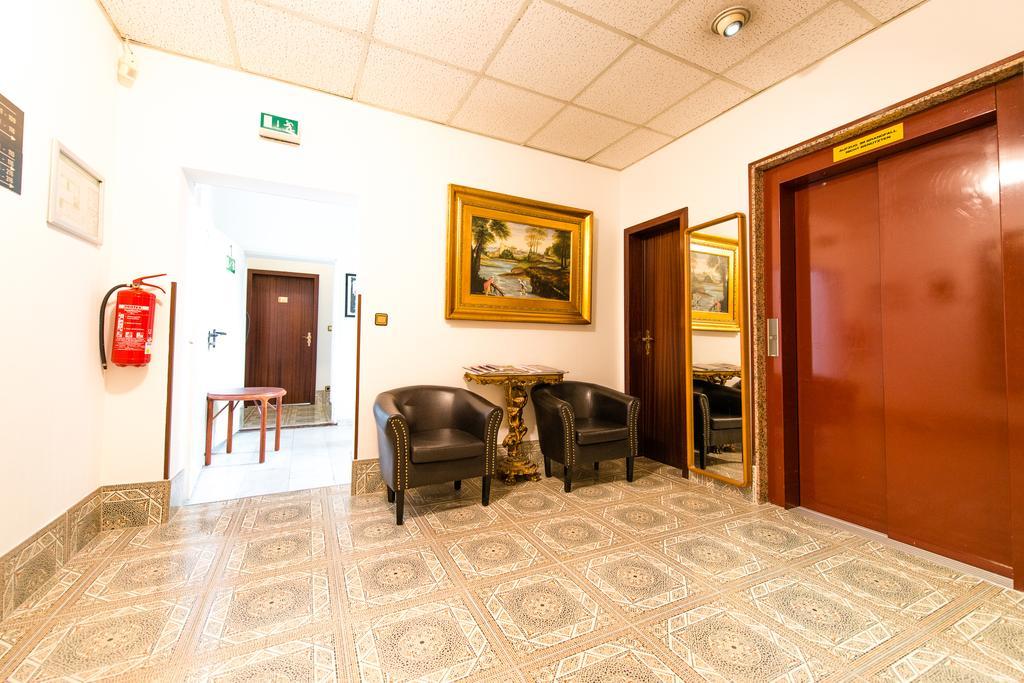 Hotel Ravel International Offenbach del Meno Exterior foto